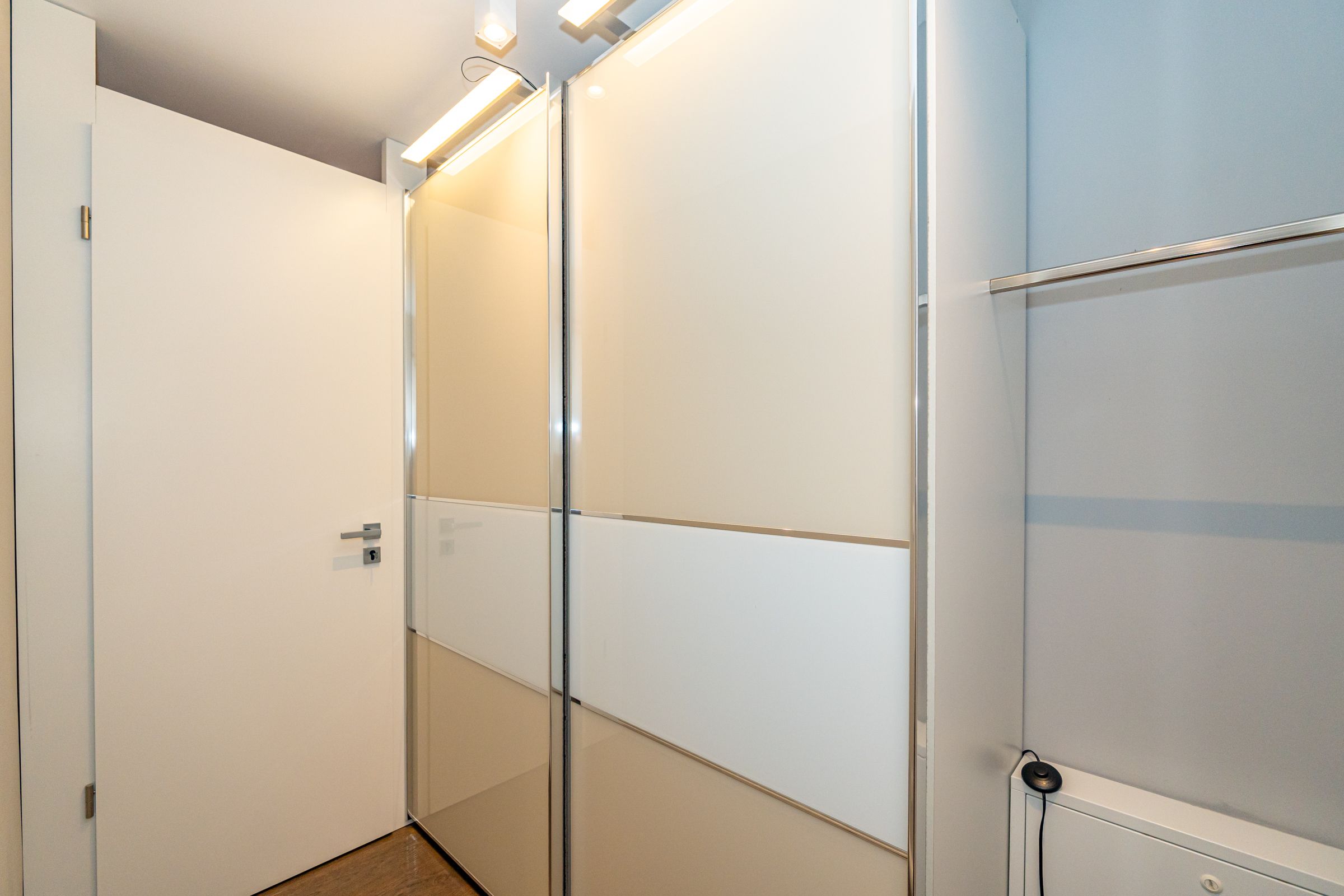 Schrank